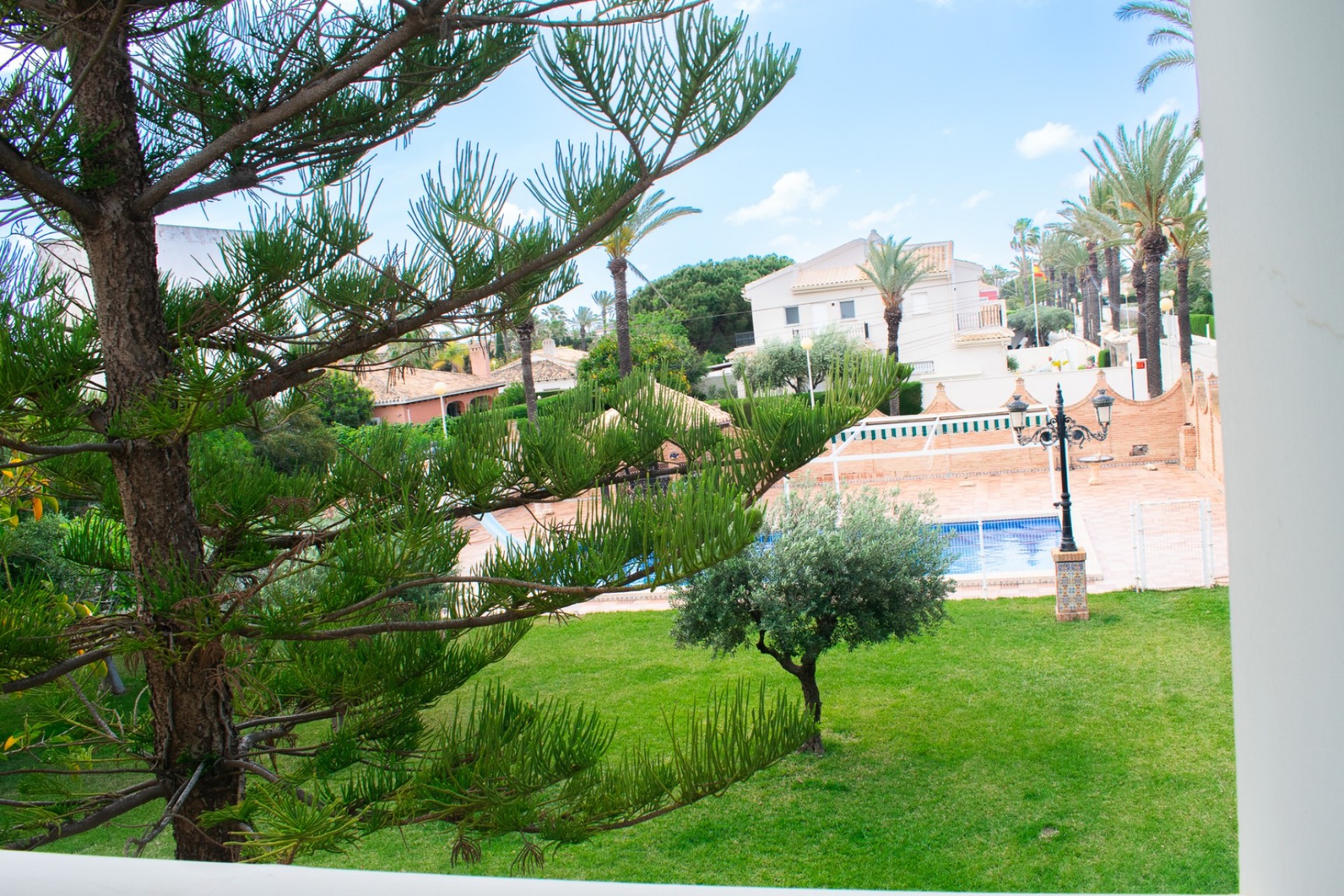 Resale - Independent villa -
Orihuela Costa - MUY CERCA DE LA PLAYA