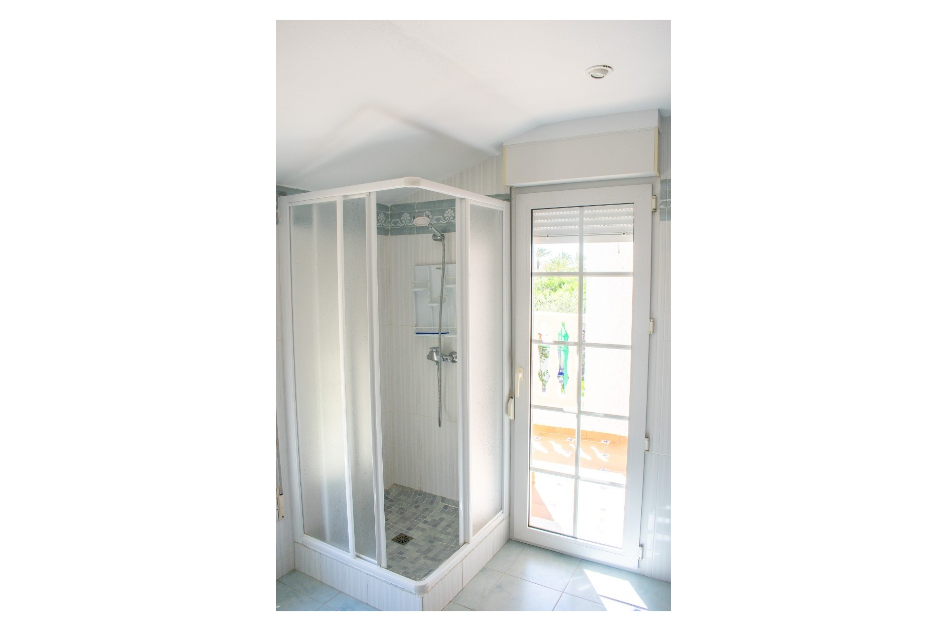 Resale - Independent villa -
Orihuela Costa - MUY CERCA DE LA PLAYA