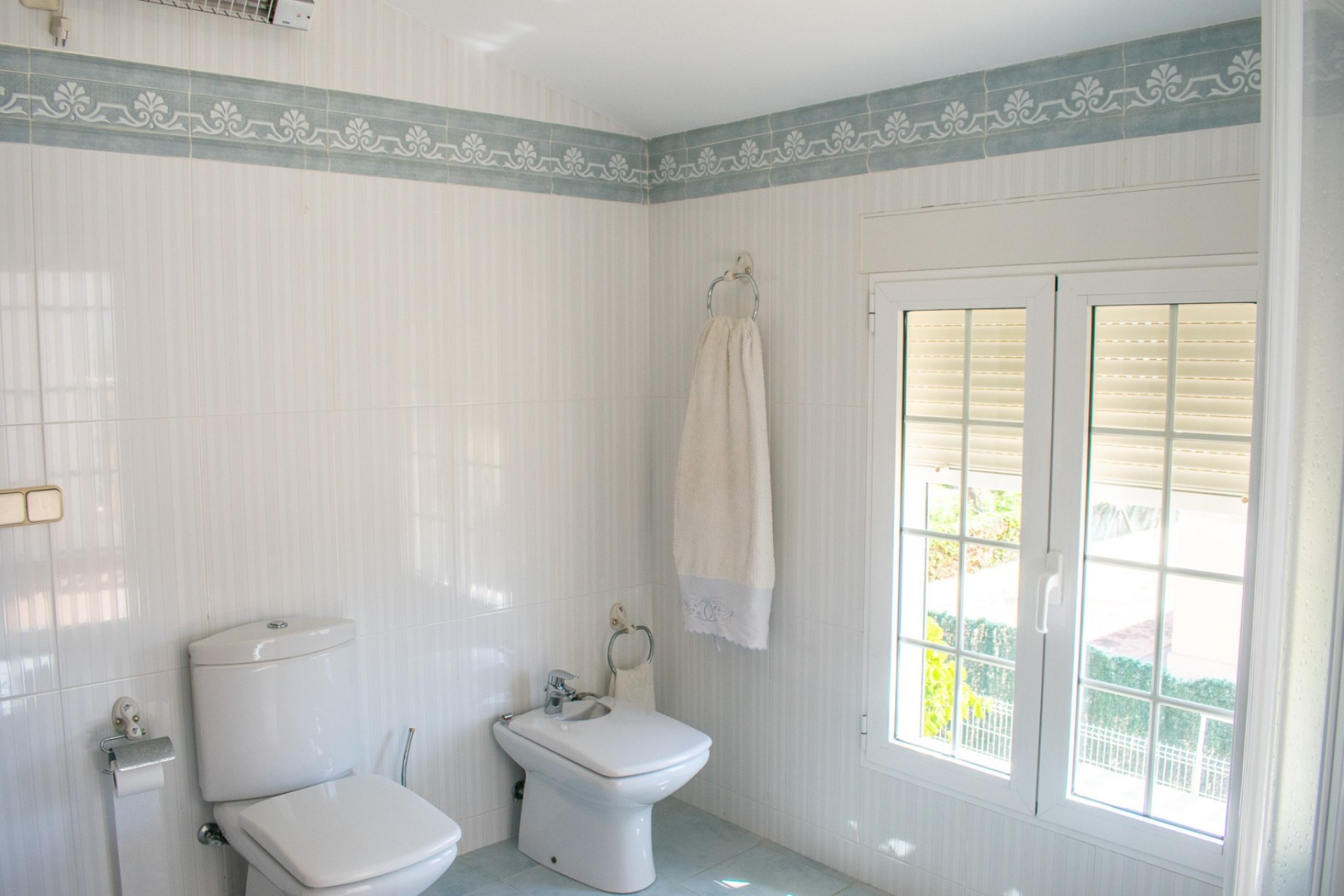 Resale - Independent villa -
Orihuela Costa - MUY CERCA DE LA PLAYA