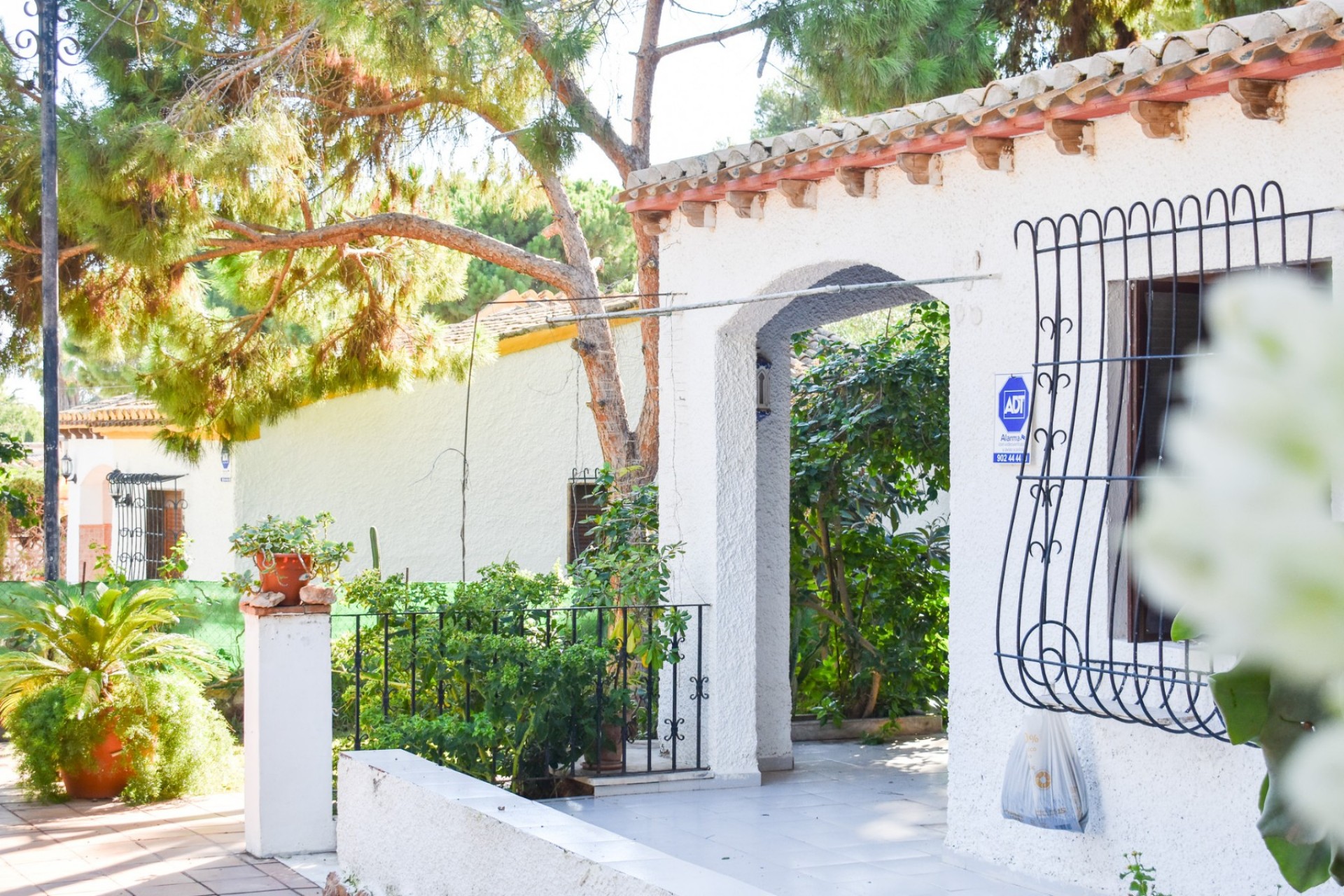 Resale - Independent villa -
Orihuela Costa - Punta Prima