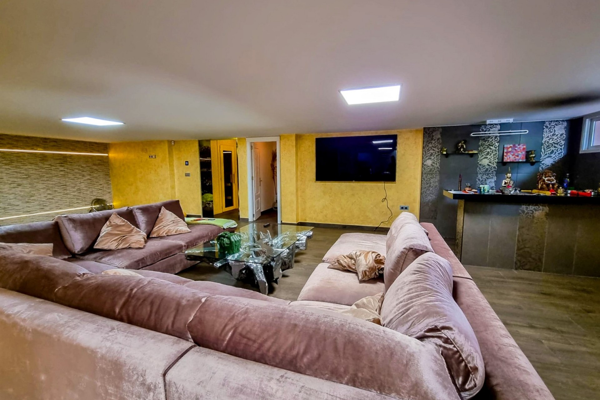Resale - Independent villa -
Torrevieja - La Mata