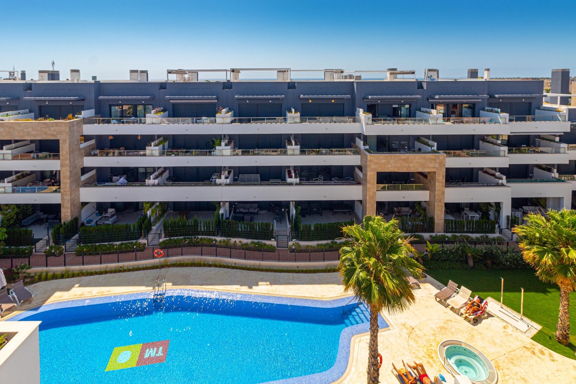 Resale - Penthouse -
Orihuela Costa - Playa Flamenca
