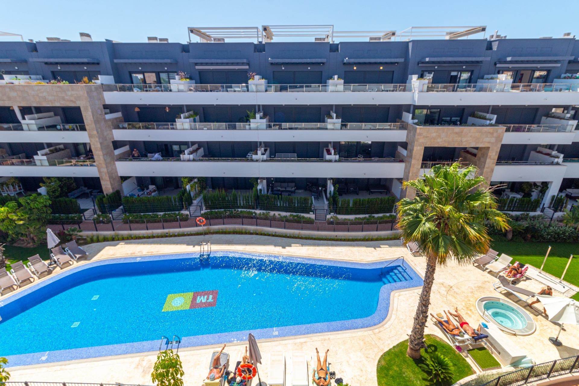Resale - Penthouse -
Orihuela Costa - Playa Flamenca