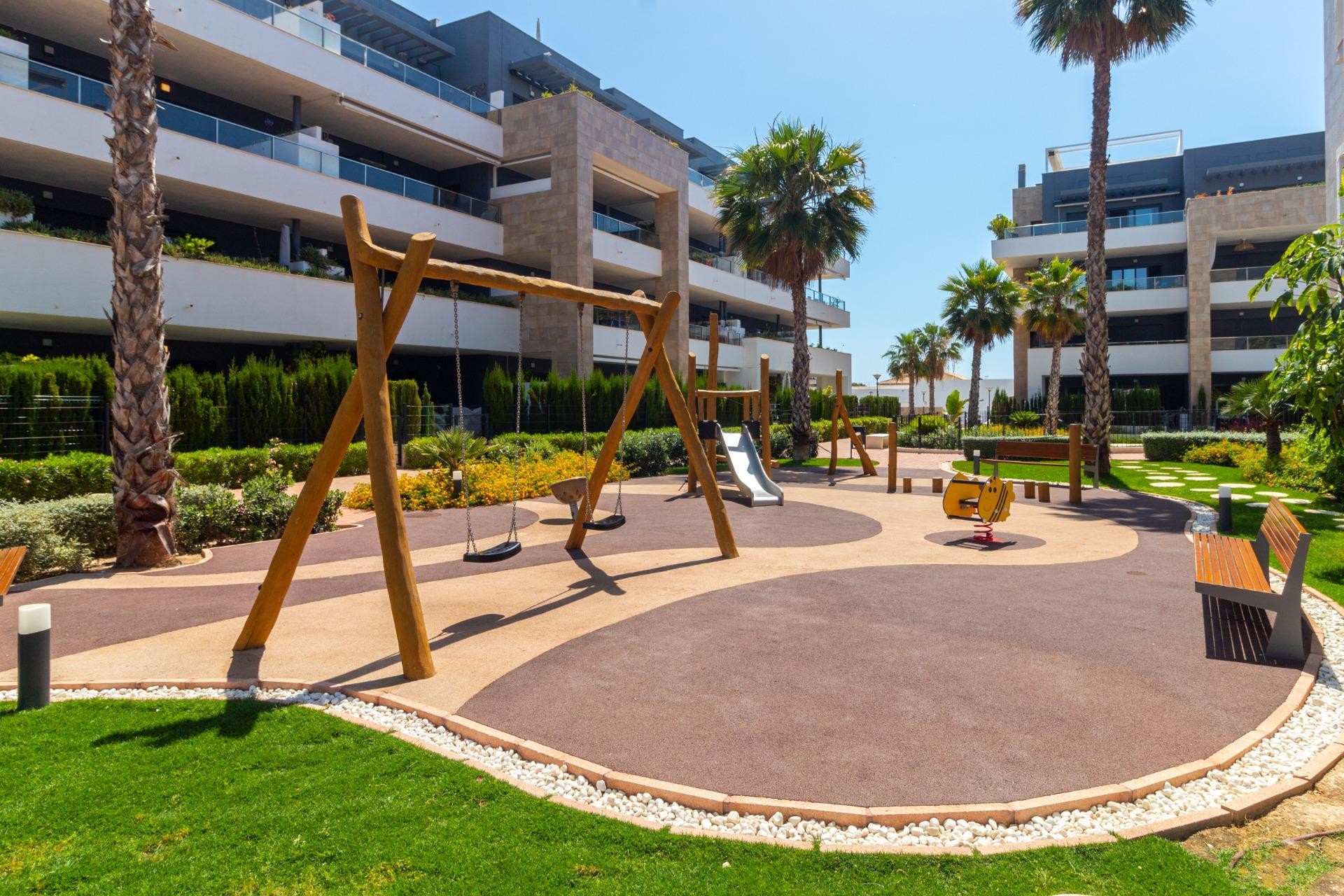 Resale - Penthouse -
Orihuela Costa - Playa Flamenca