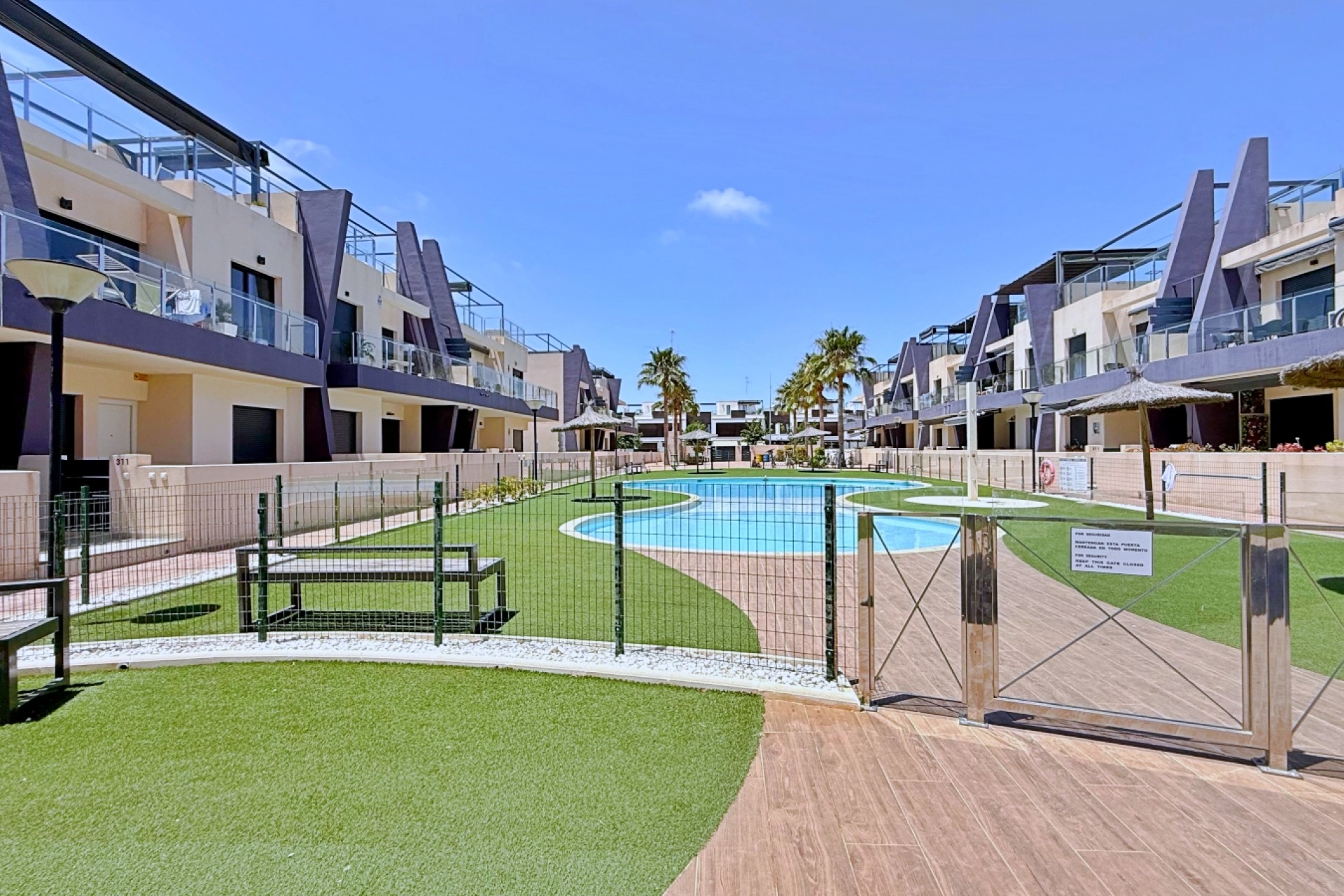 Resale - Penthouse -
Pilar de la Horadada - Torre de la Horadada