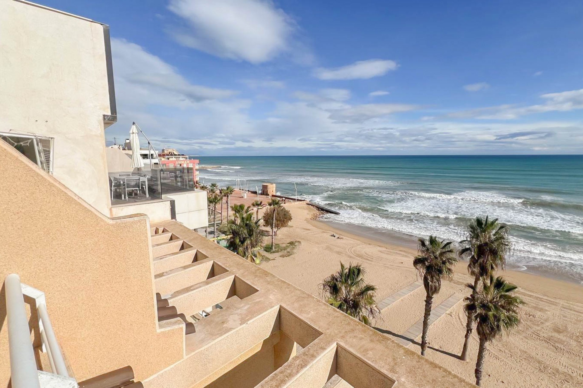 Resale - Penthouse -
Torrevieja - La Mata pueblo
