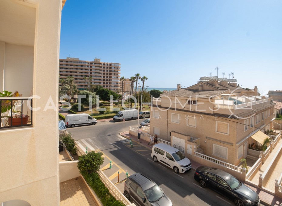 Resale - Penthouse -
Torrevieja - La Mata