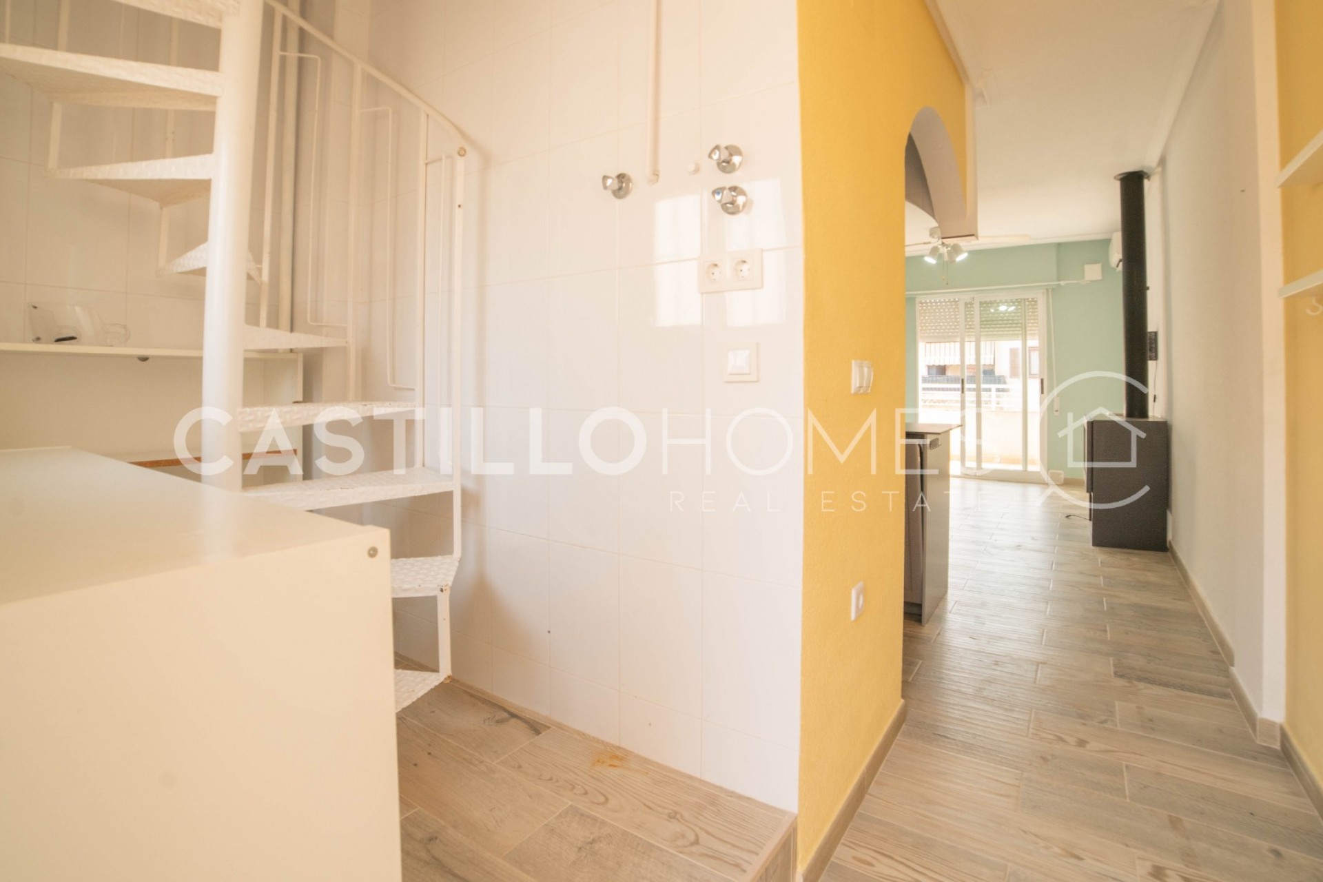 Resale - Penthouse -
Torrevieja - Nueva Torrevieja - Aguas Nuevas
