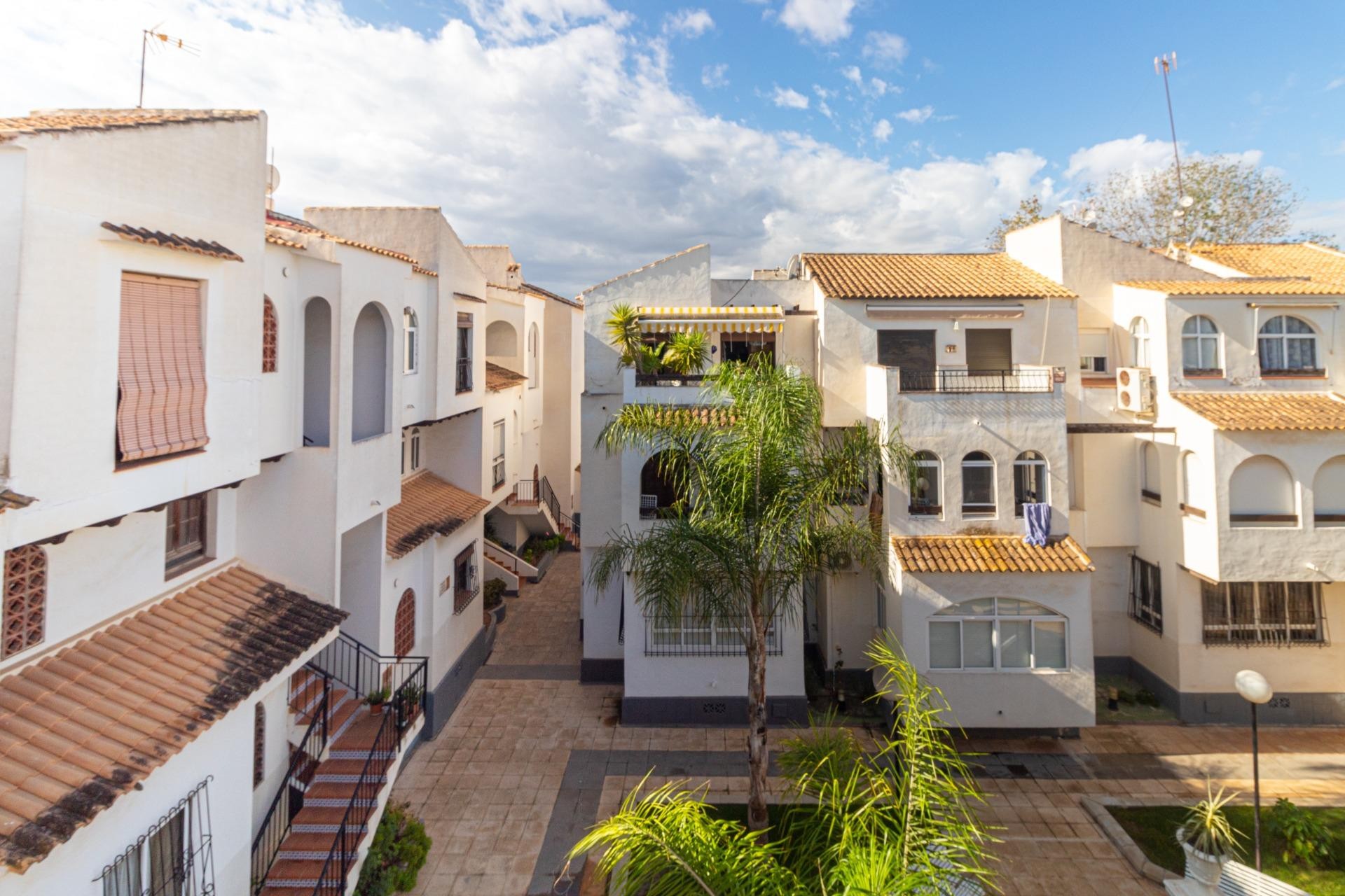 Resale - Penthouse -
Torrevieja - Playa de los Naufragos