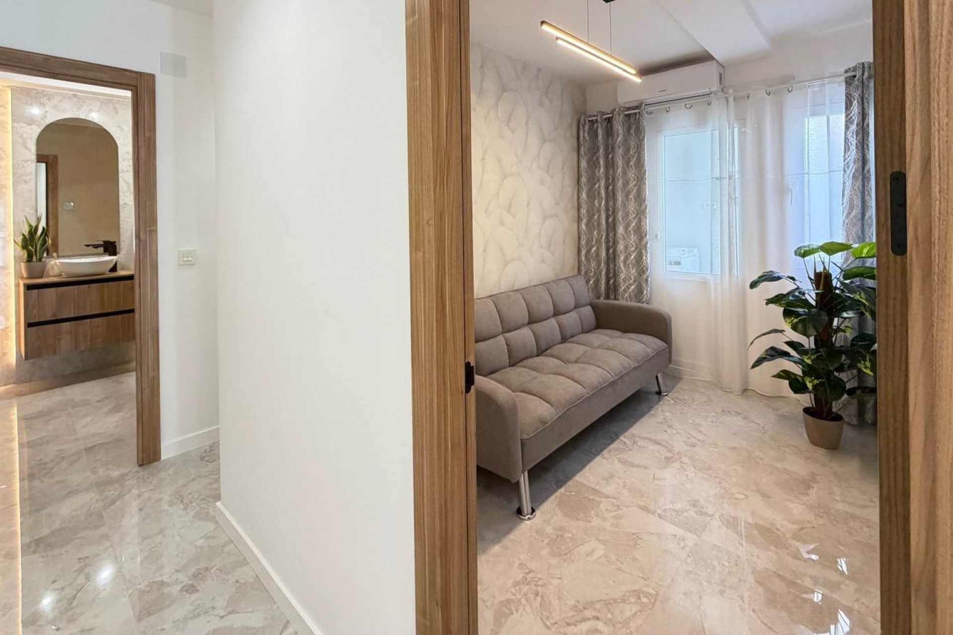 Resale - Penthouse -
Torrevieja - Playa del Cura