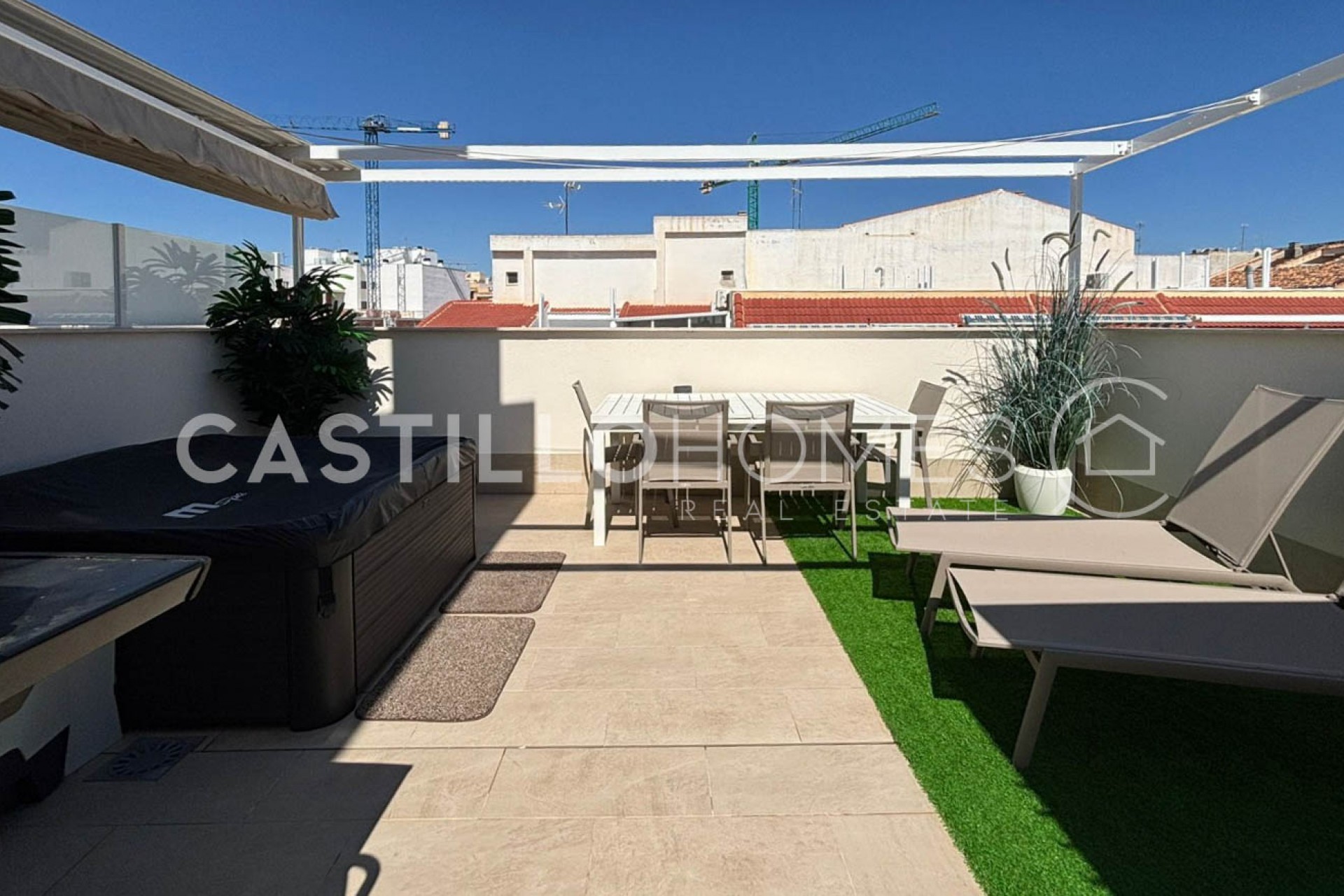 Resale - Penthouse -
Torrevieja - Playa del Cura
