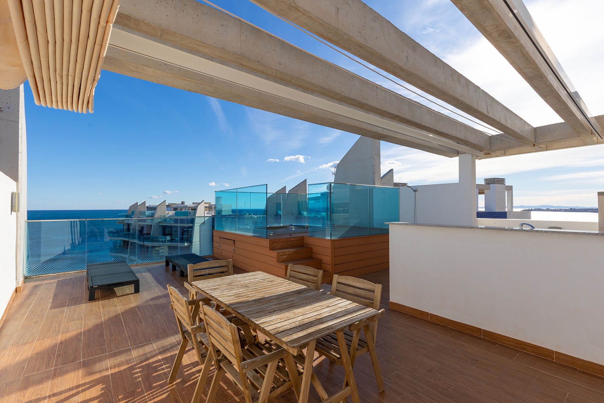 Resale - Penthouse -
Torrevieja - Punta prima