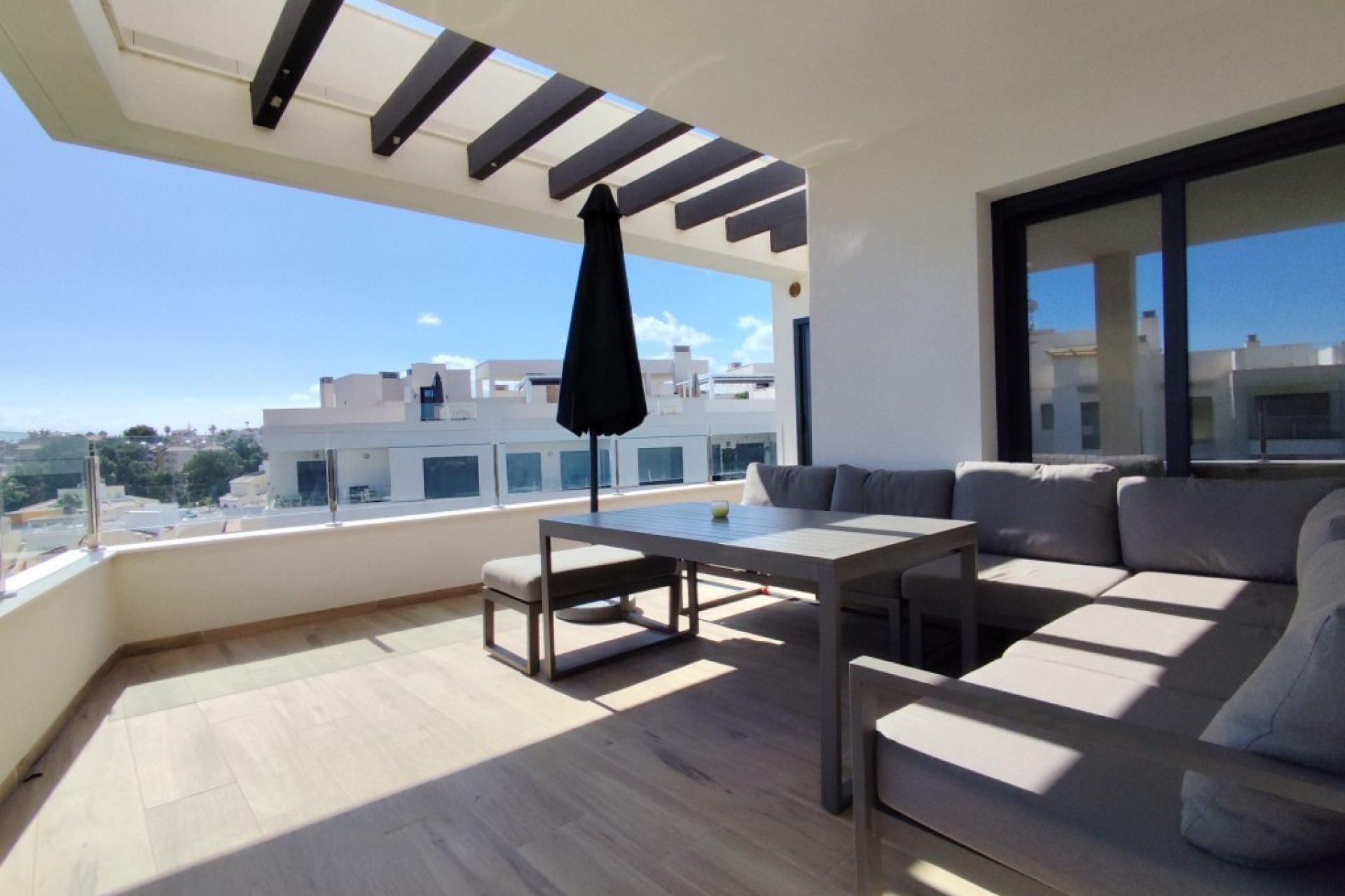 Resale - Penthouse -
Villamartin