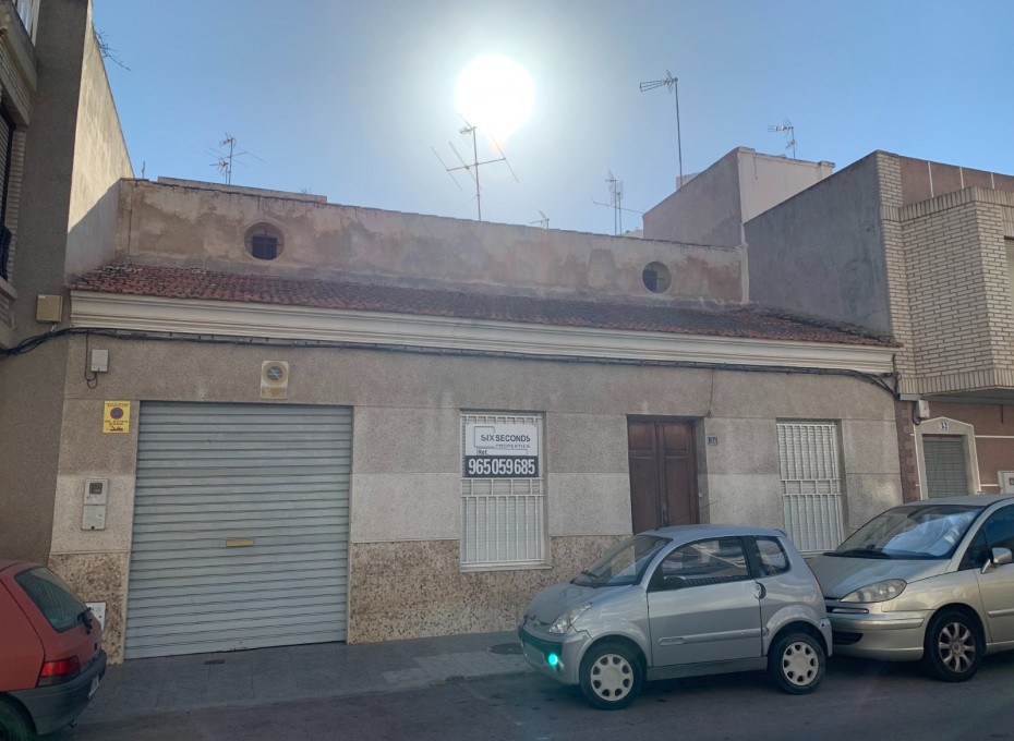 Resale - Plot -
Guardamar del Segura - Guardamar pueblo