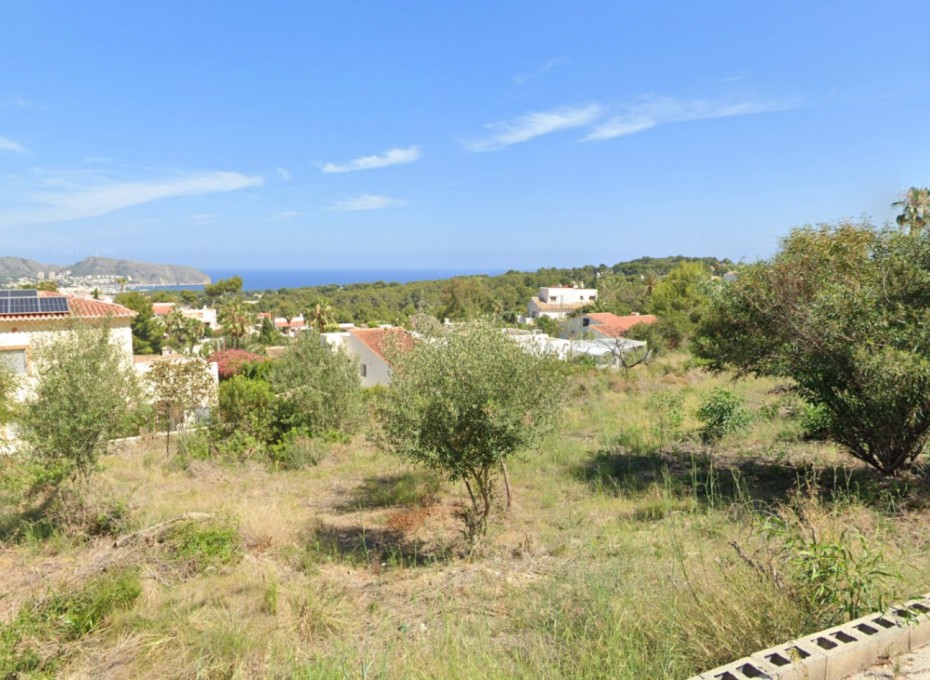 Resale - Plot -
Moraira - Pinar del Advocat