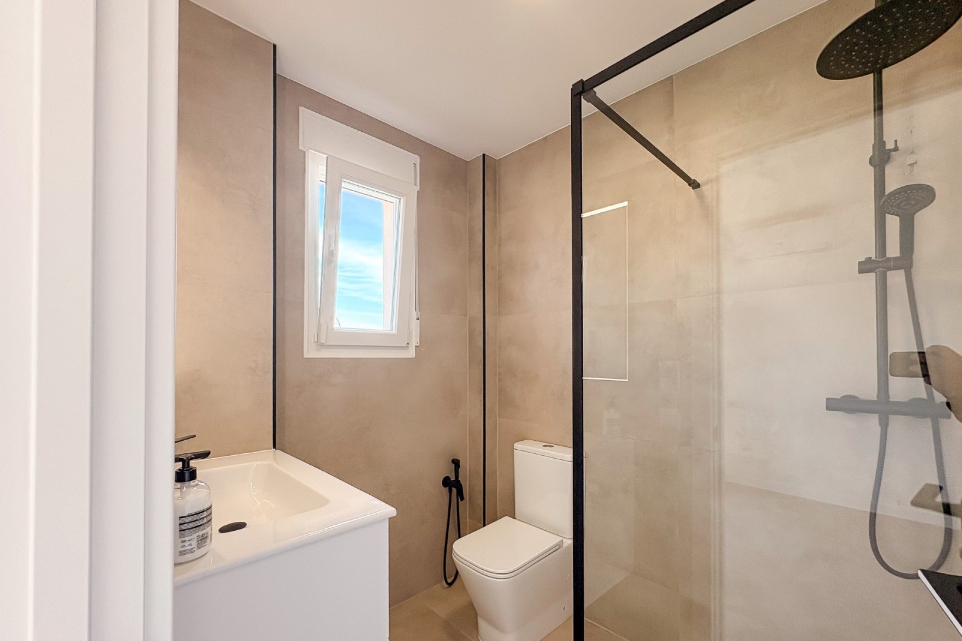 Resale - Semi-Detached Villa -
El Campello - Pueblo Acantilado - Venta Lanuza