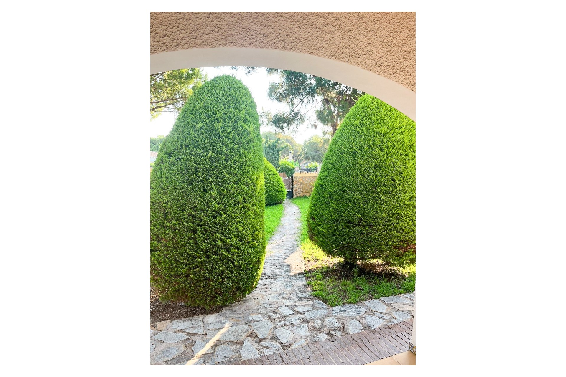 Resale - Semi-Detached Villa -
Orihuela Costa - Punta Prima