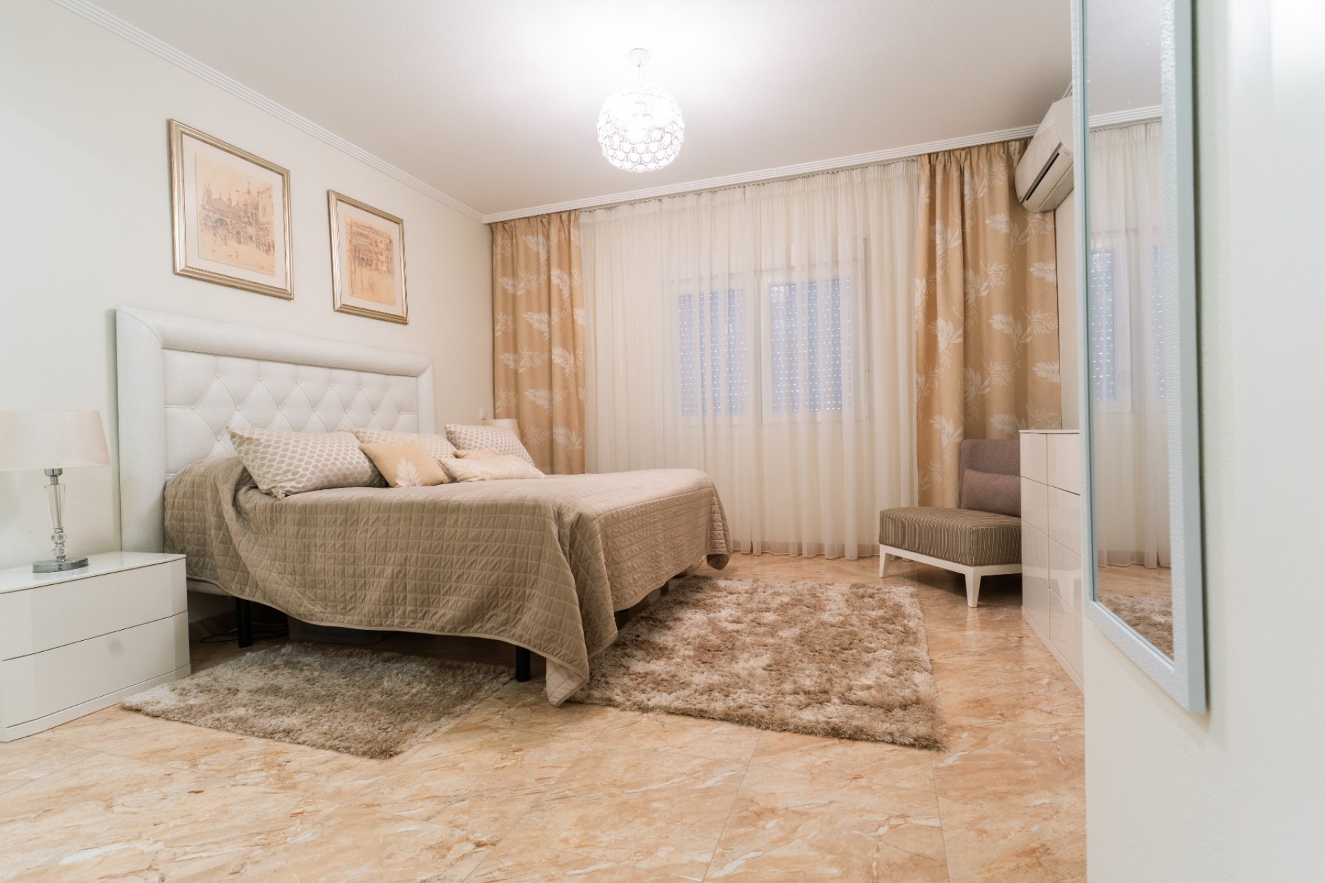Resale - Semi-Detached Villa -
Torrevieja - Los Balcones
