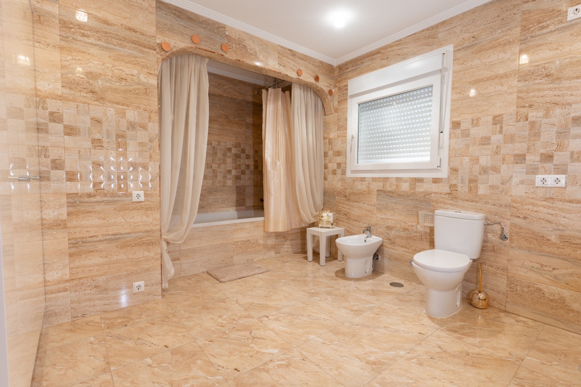 Resale - Semi-Detached Villa -
Torrevieja - Los Balcones