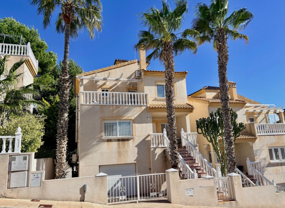 Resale - Single Family Home -
Orihuela Costa - Las Filipinas
