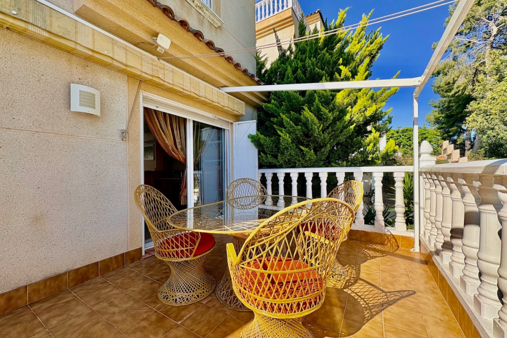 Resale - Single Family Home -
Orihuela Costa - Las Filipinas