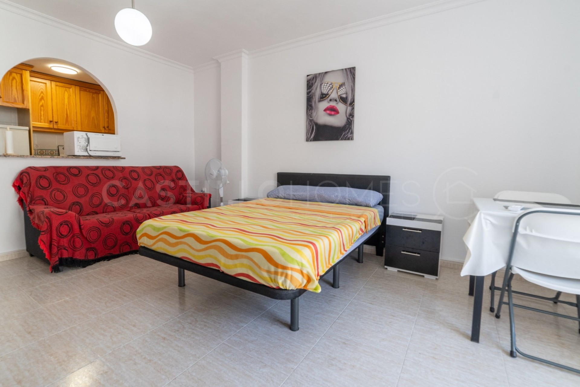 Resale - Studio -
Torrevieja - Centro
