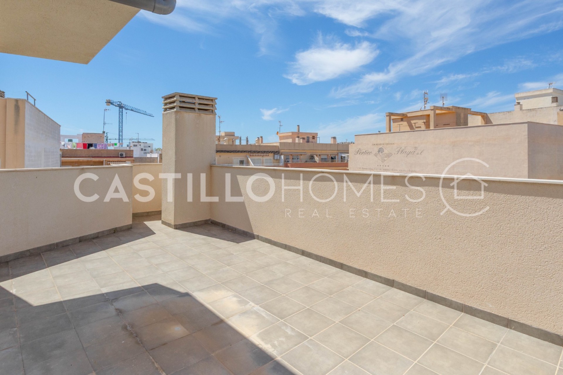 Resale - Studio -
Torrevieja - Centro