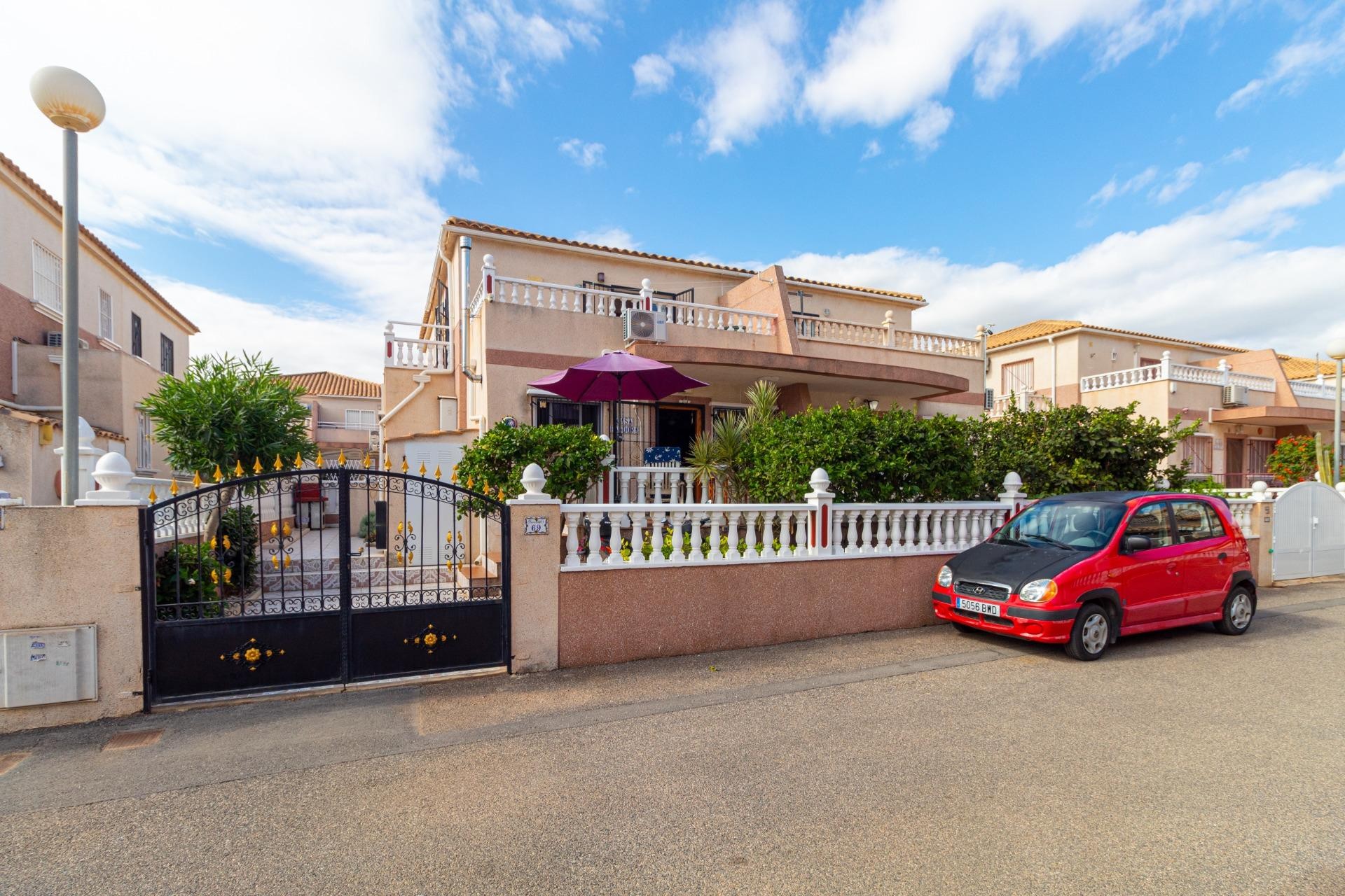 Resale - Terraced house -
Orihuela Costa - Cabo Roig