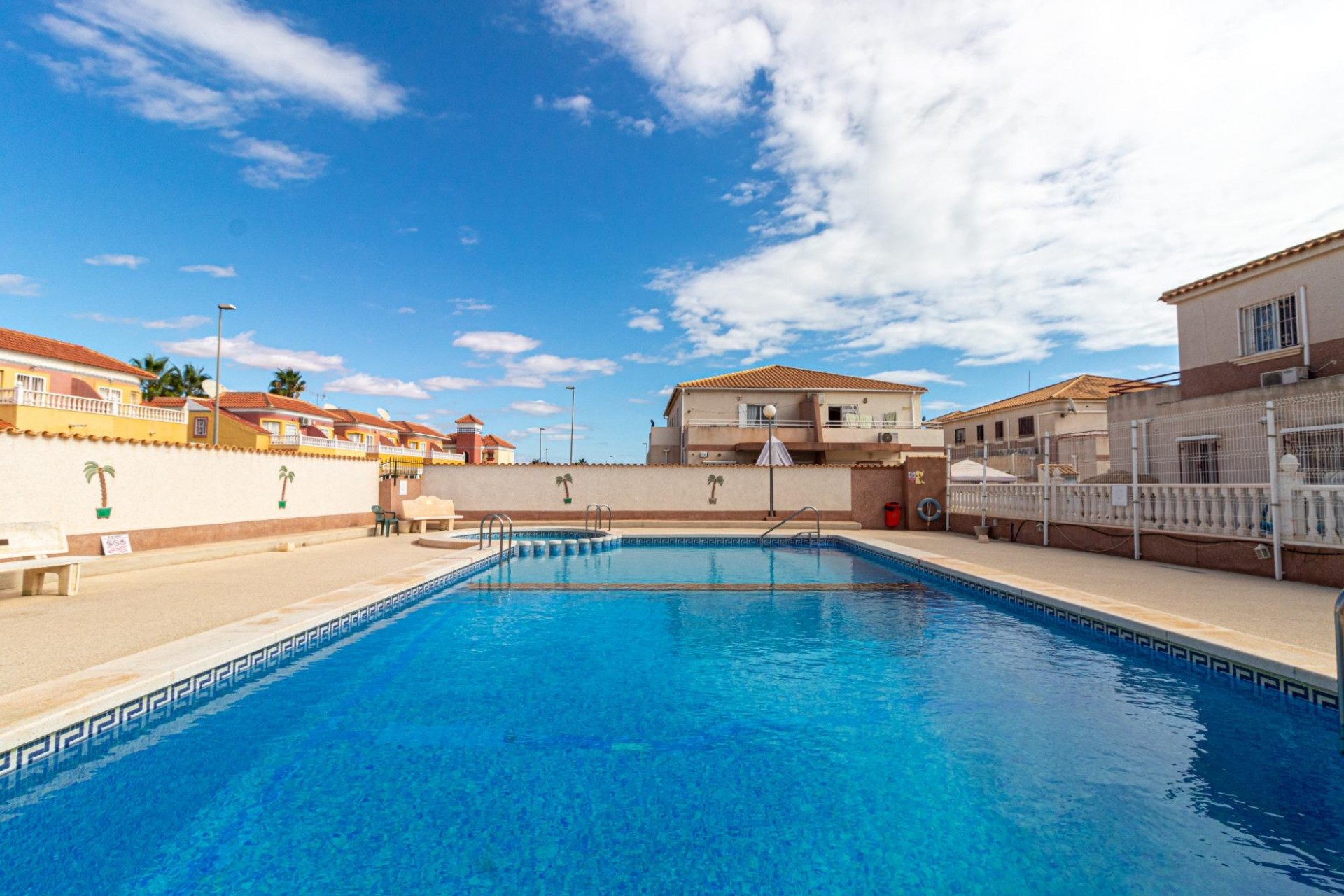 Resale - Terraced house -
Orihuela Costa - Cabo Roig
