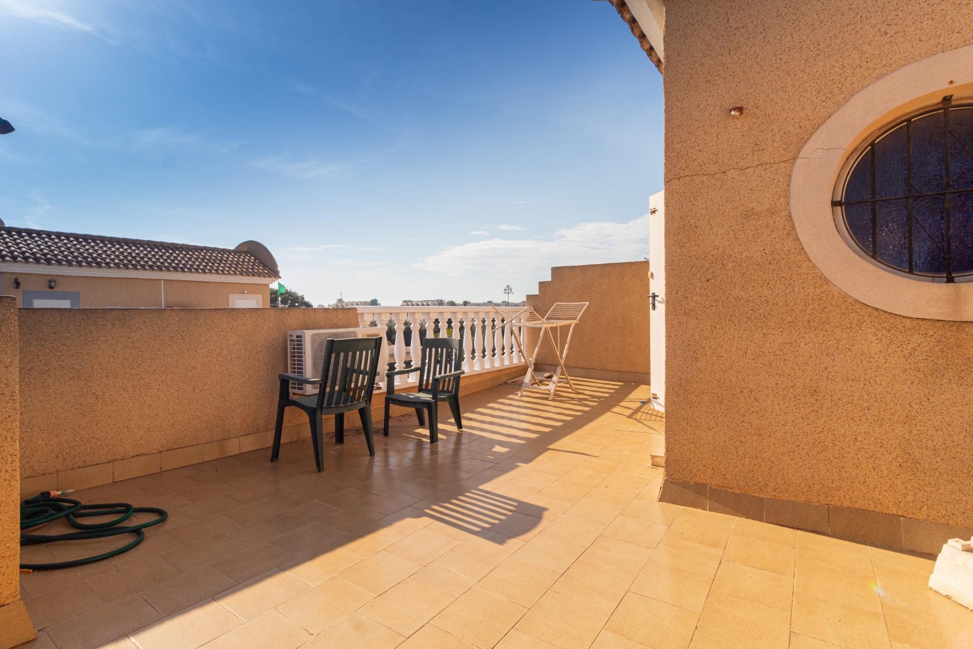 Resale - Terraced house -
Orihuela Costa - Cabo Roig