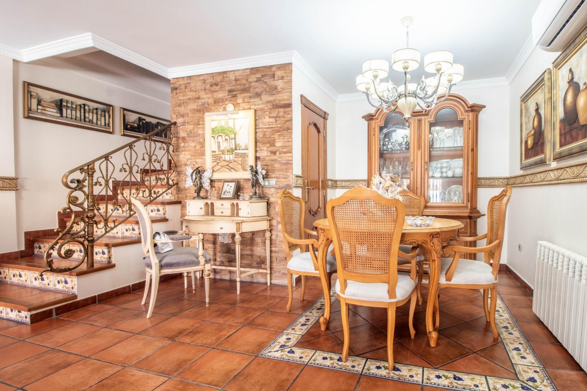 Resale - Terraced house -
Orihuela Costa - La Zenia