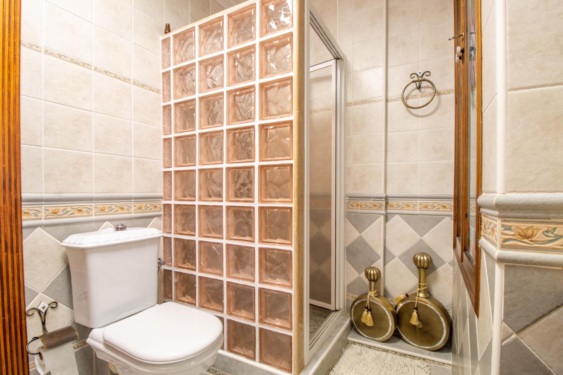 Resale - Terraced house -
Orihuela Costa - La Zenia