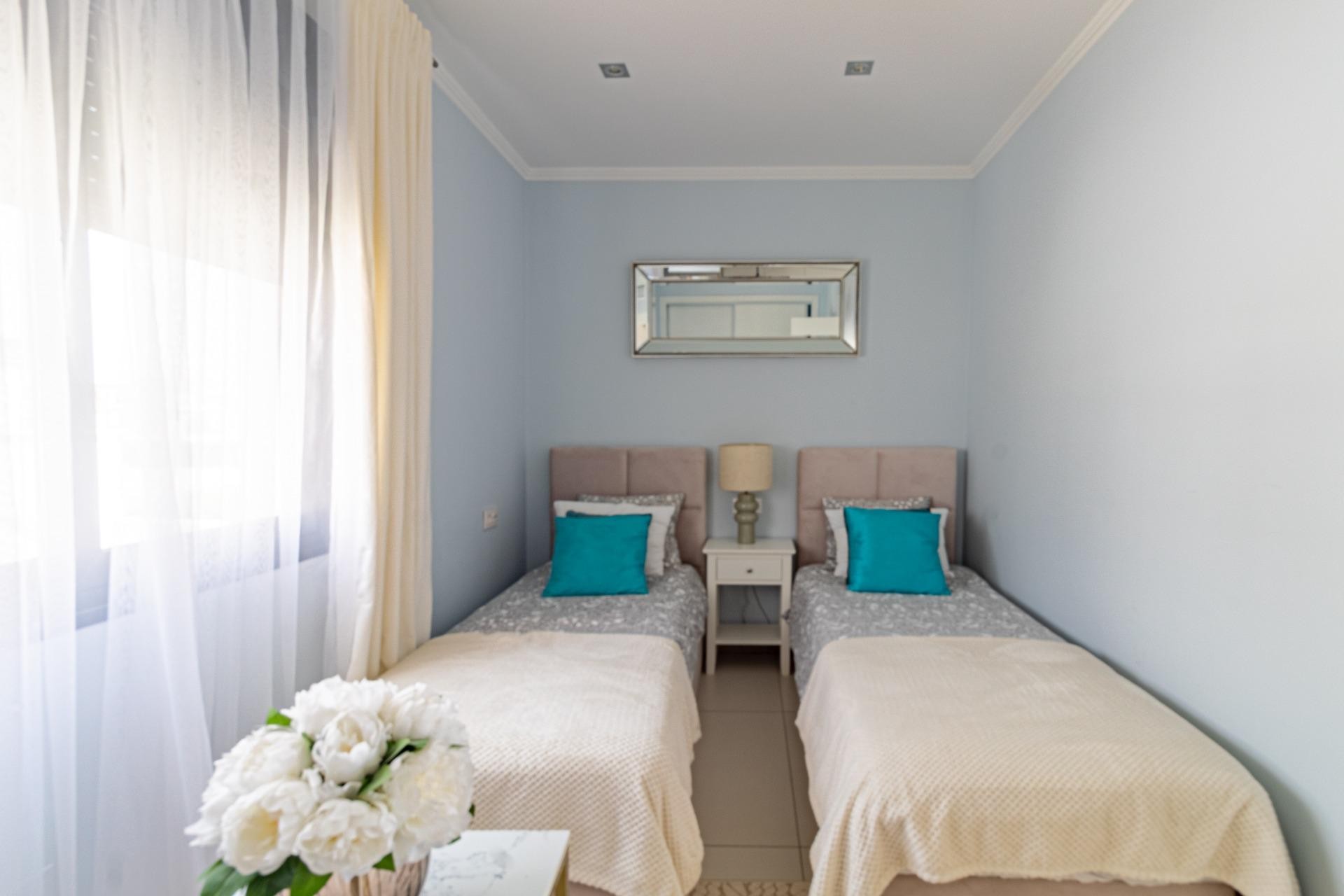 Resale - Terraced house -
Orihuela Costa - Lomas de Cabo Roig