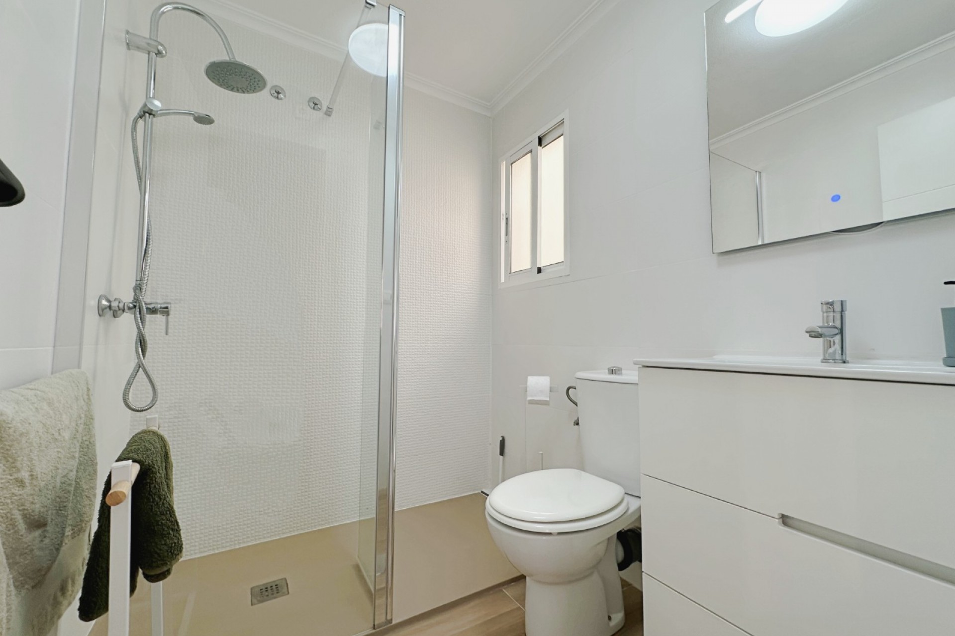 Resale - Terraced house / Townhouse -
Orihuela Costa - La Zenia