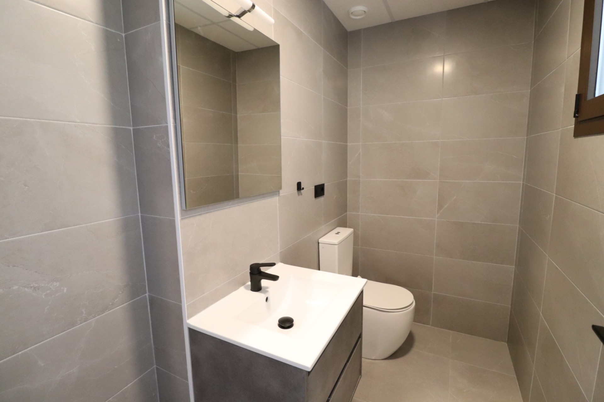 Resale - Townhouse -
Benijofar - Benijofar - Village