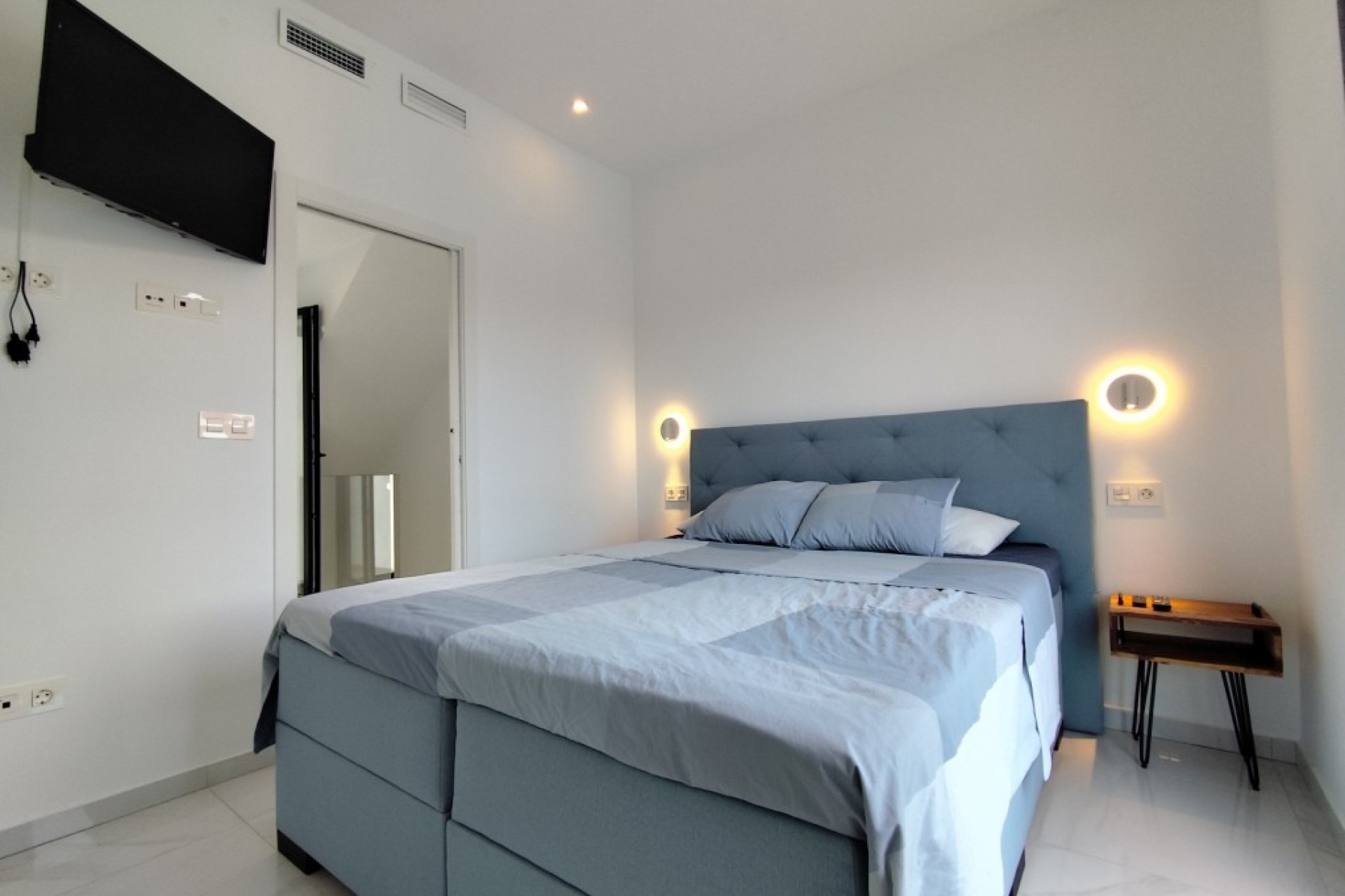 Resale - Townhouse -
Bigastro