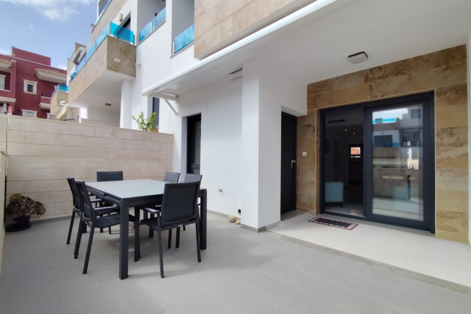 Resale - Townhouse -
Bigastro