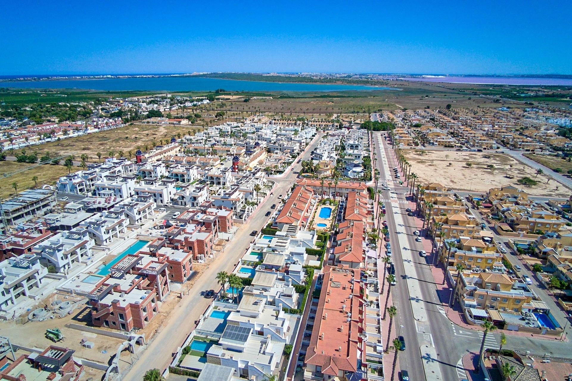 Resale - Townhouse -
Ciudad Quesada - Doña Pepa