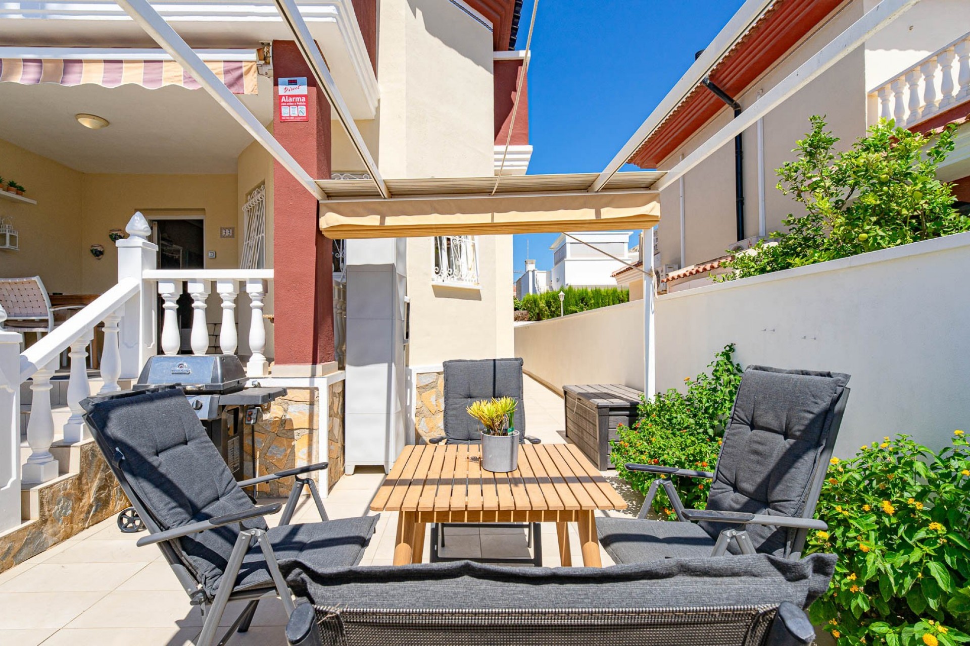 Resale - Townhouse -
Ciudad Quesada - Doña Pepa