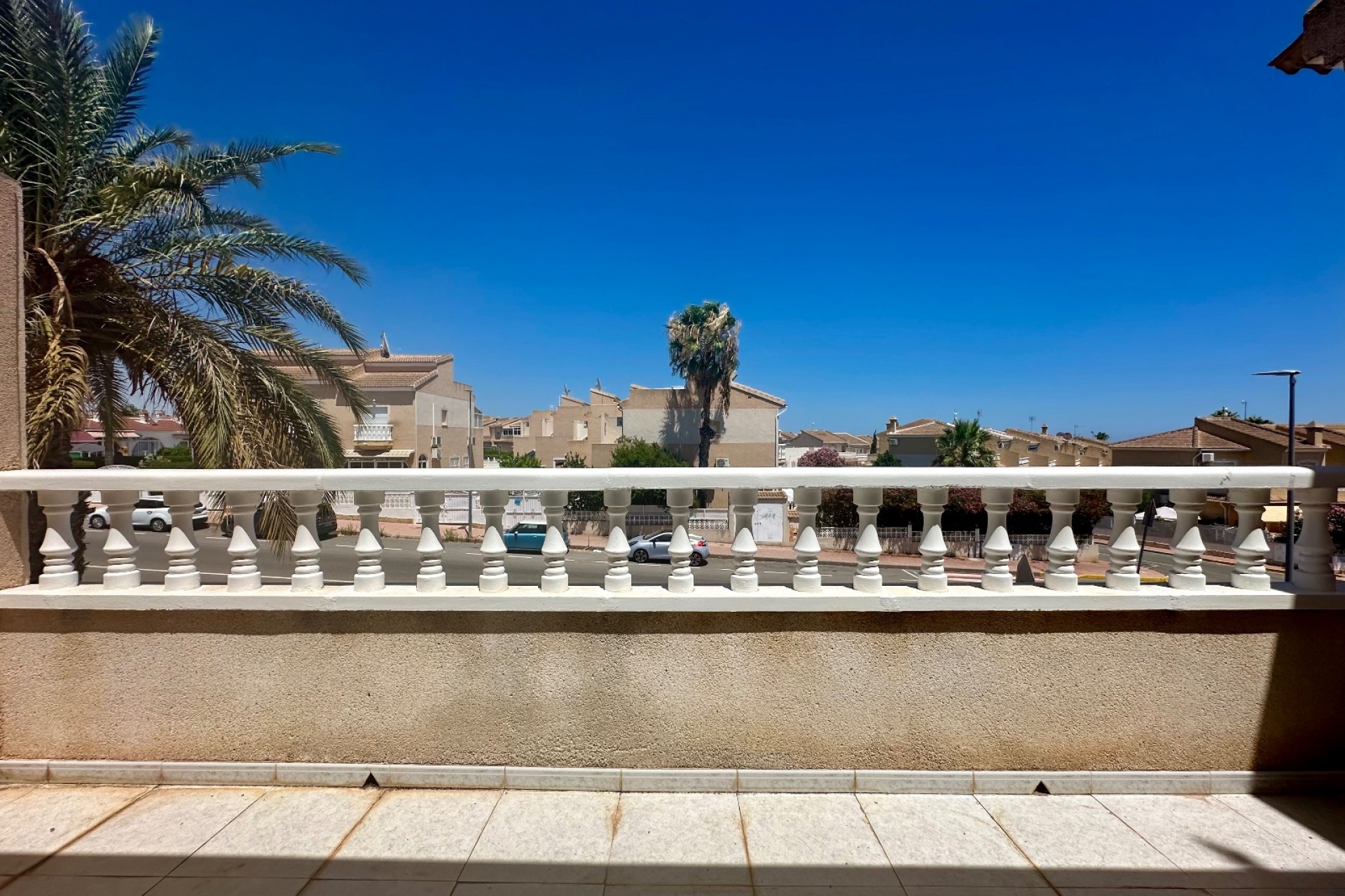 Resale - Townhouse -
Ciudad Quesada - Doña Pepa