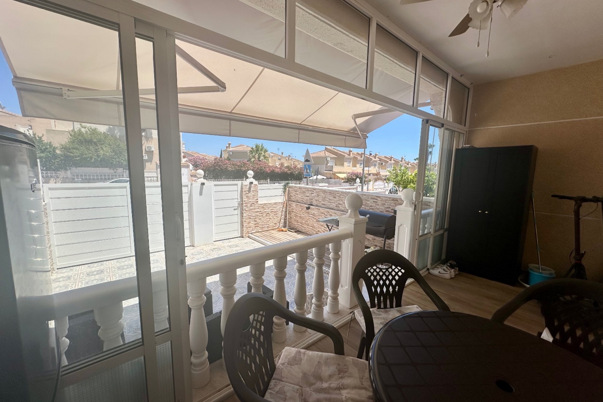 Resale - Townhouse -
Ciudad Quesada - Doña Pepa
