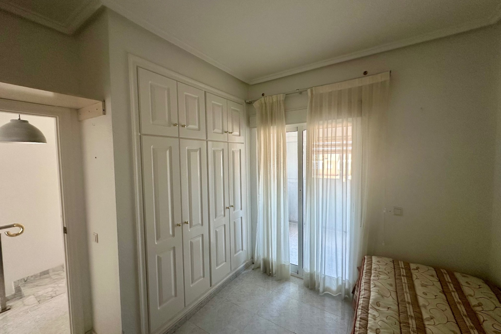 Resale - Townhouse -
Ciudad Quesada - Doña Pepa