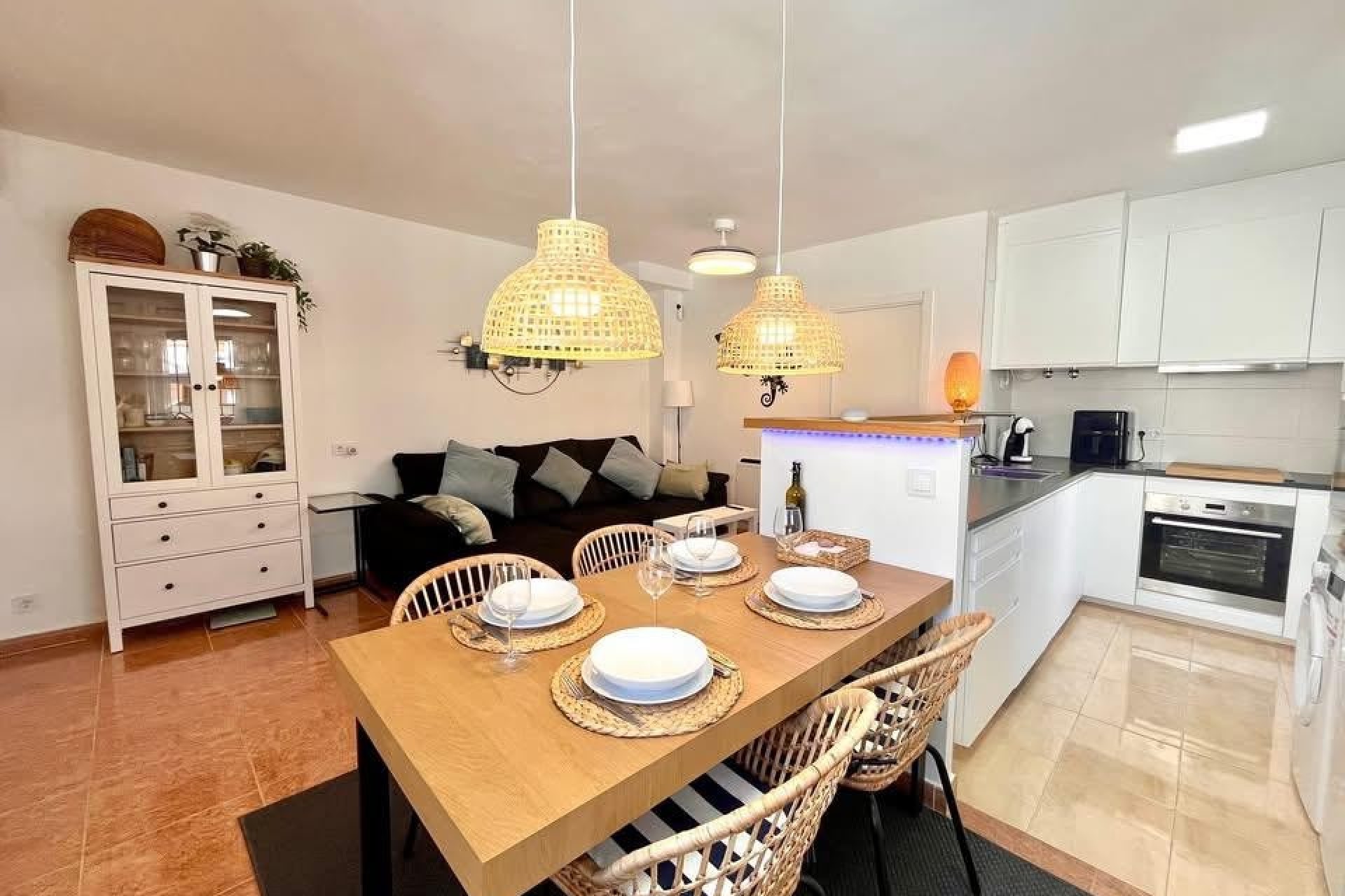 Resale - Townhouse -
Entre Naranjos - Vistabella - Entre Naranjos