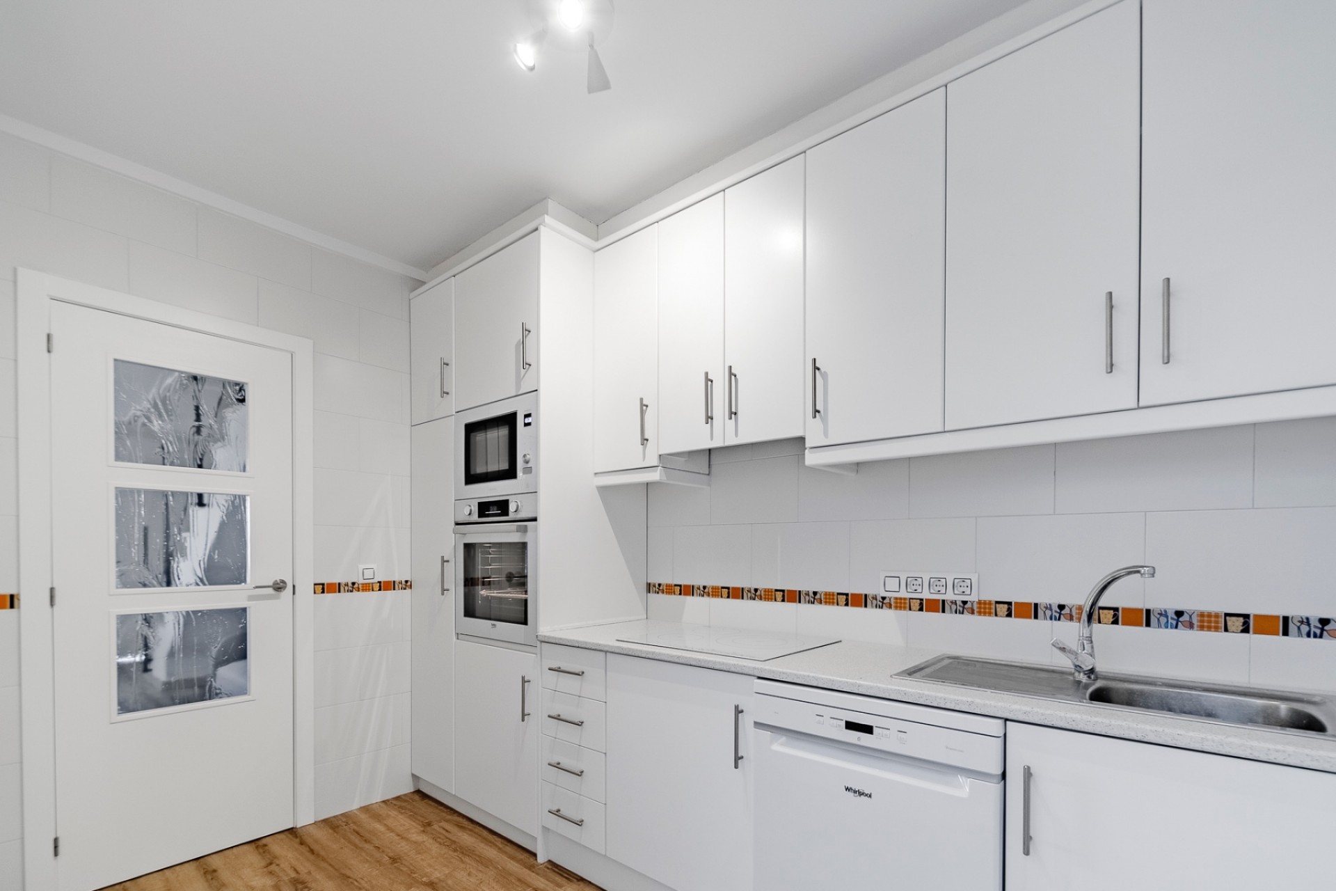 Resale - Townhouse -
Los Balcones