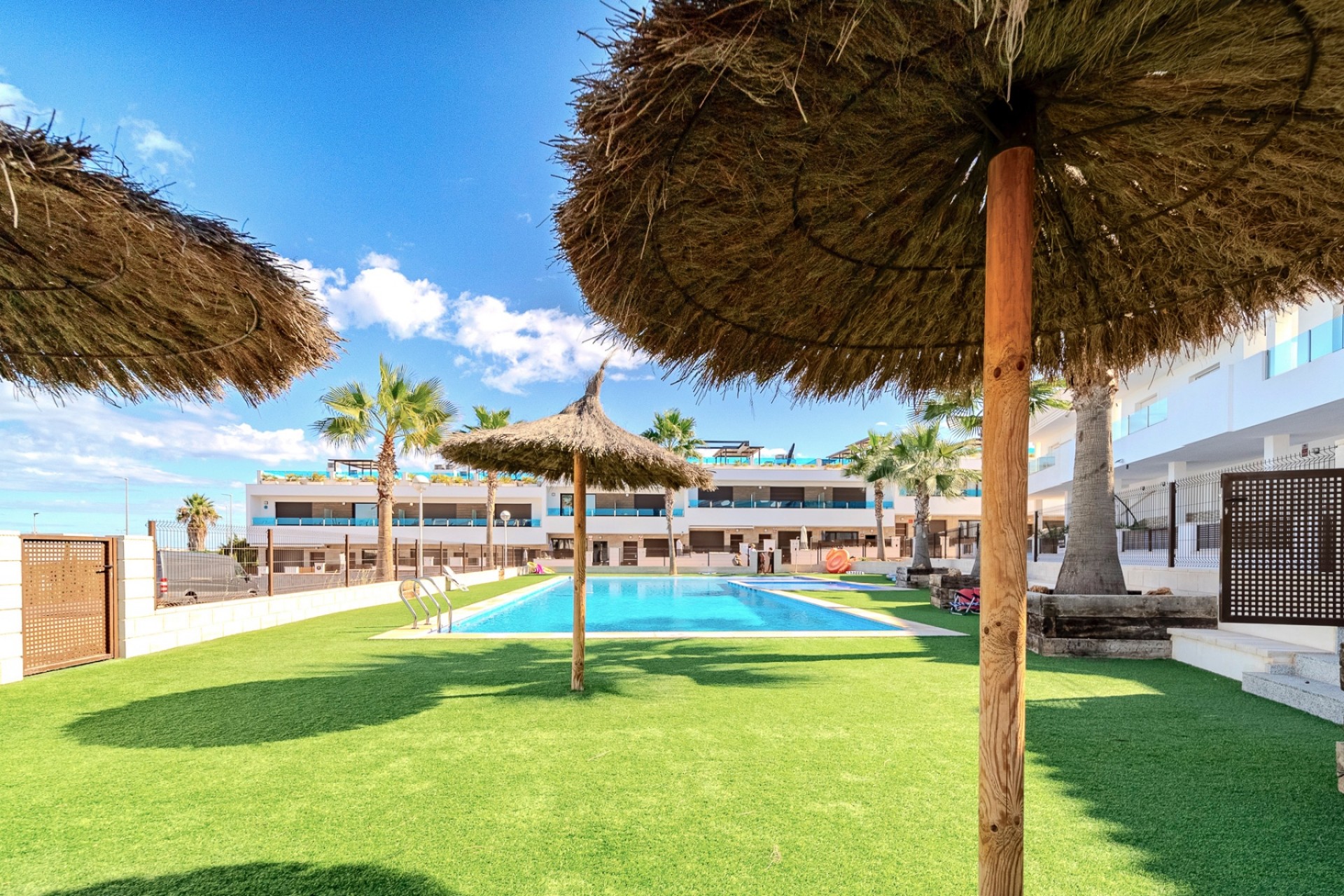 Resale - Townhouse -
Los Balcones