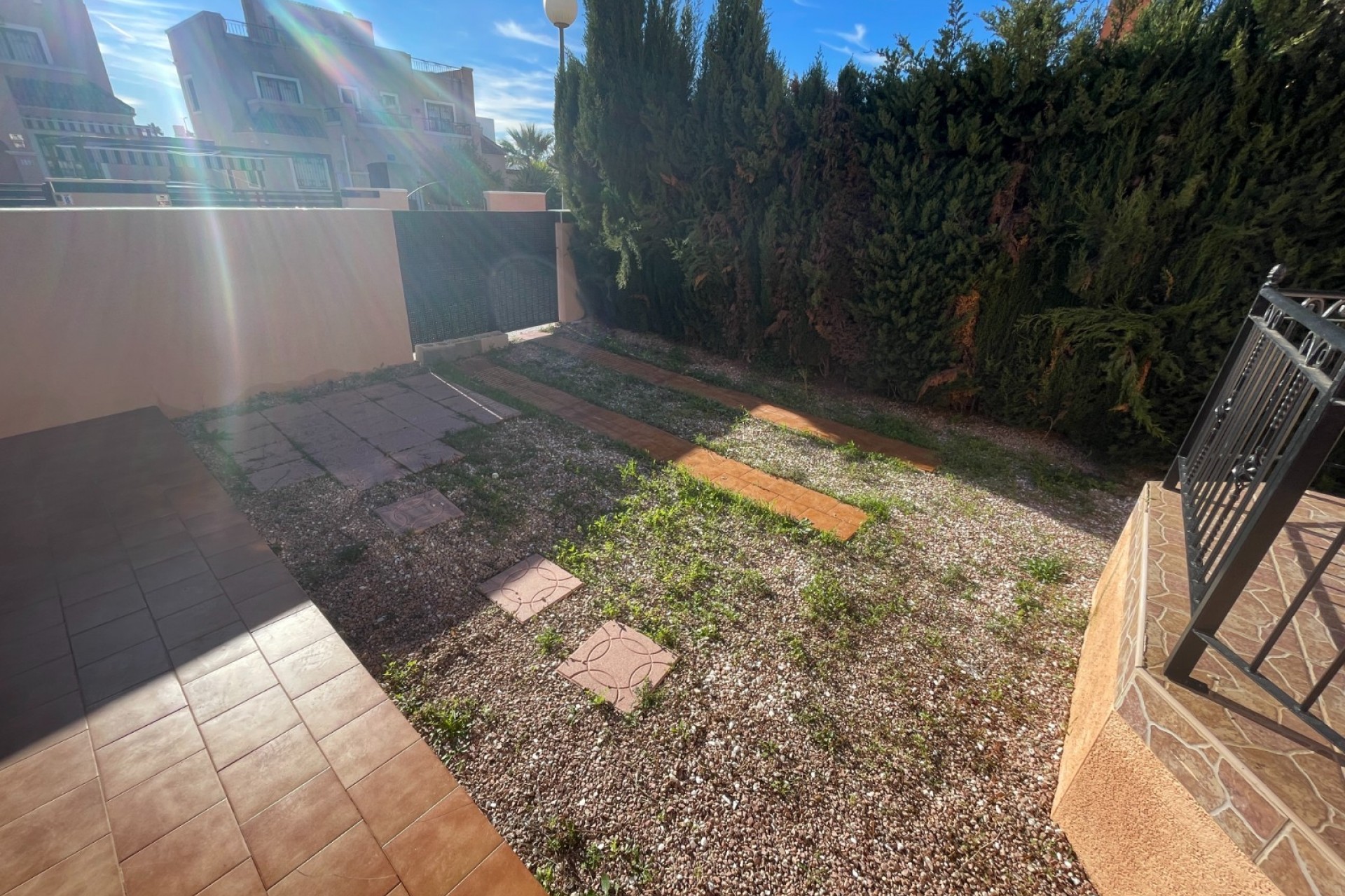 Resale - Townhouse -
Los Montesinos - La Herrada