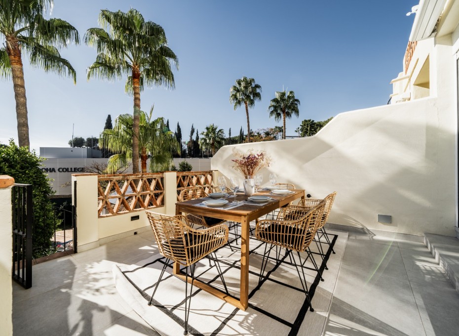 Resale - Townhouse -
Marbella - Nueva Andalucía