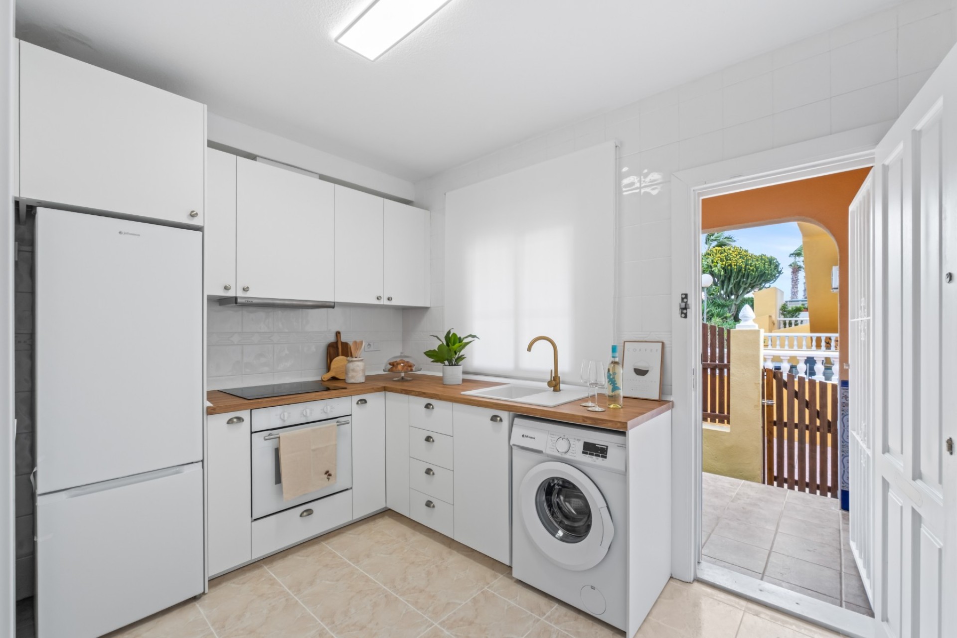 Resale - Townhouse -
Orihuela Costa - La Florida