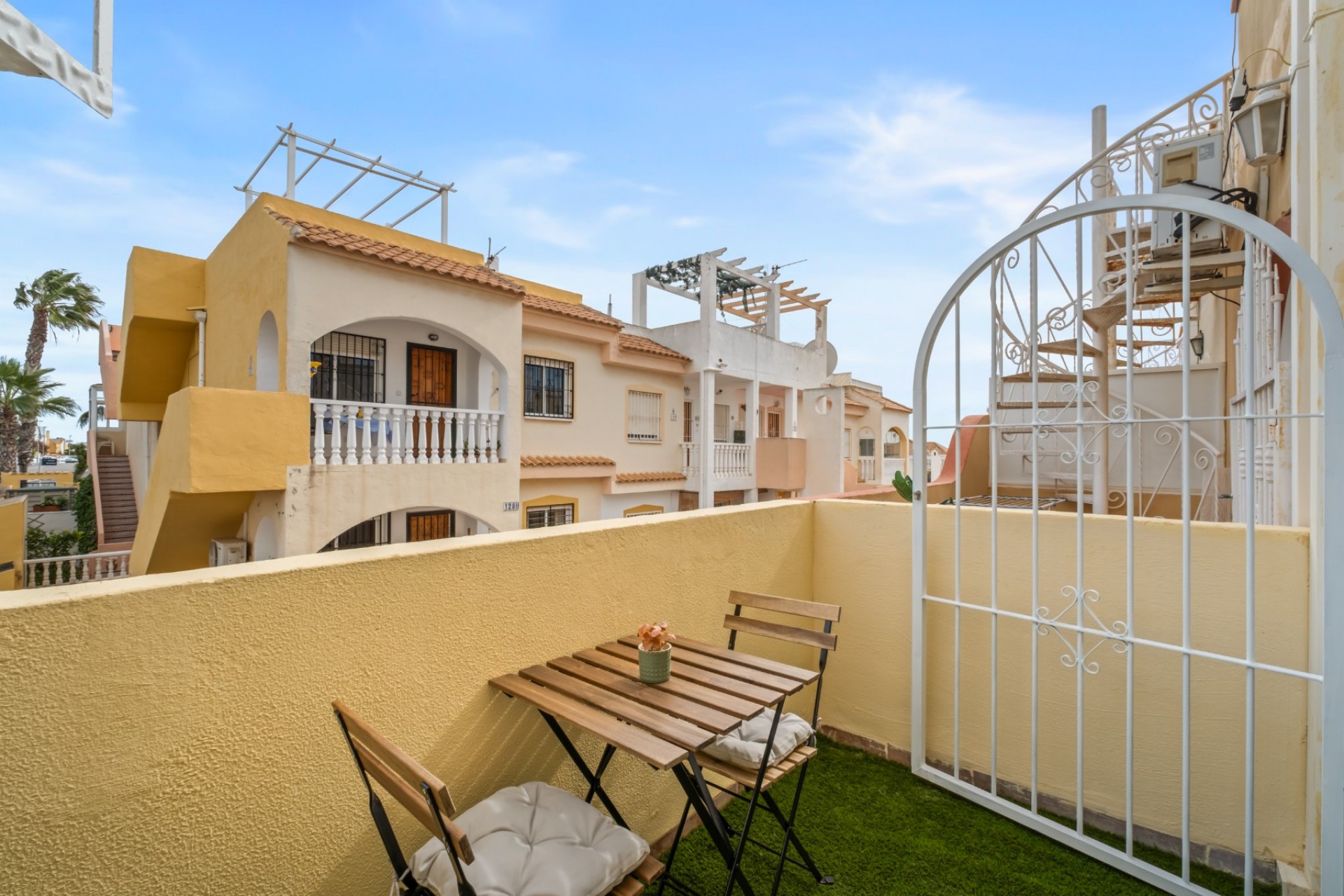 Resale - Townhouse -
Orihuela Costa - La Florida