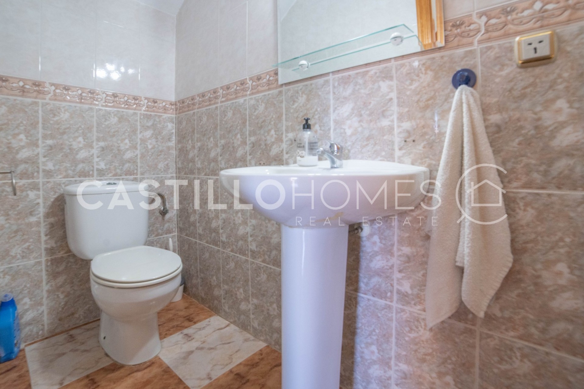 Resale - Townhouse -
Orihuela Costa - La Regia